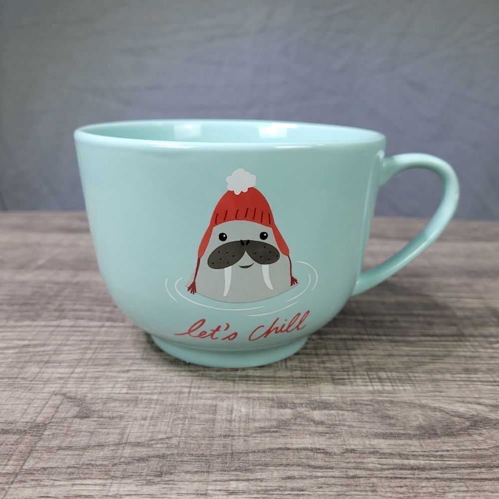 Paper Source 2016 Let's Chill‎ Walrus Mug